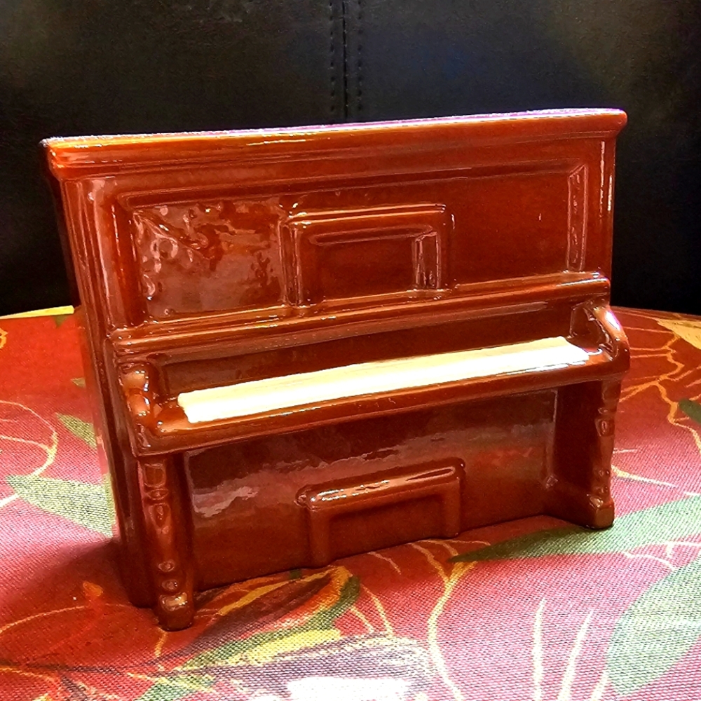Vintage Brown Ceramic Piano Figurine Minor Wear On Bottom Corners